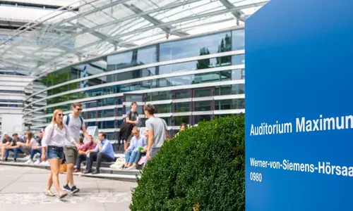 Studierende am TUM Campus München